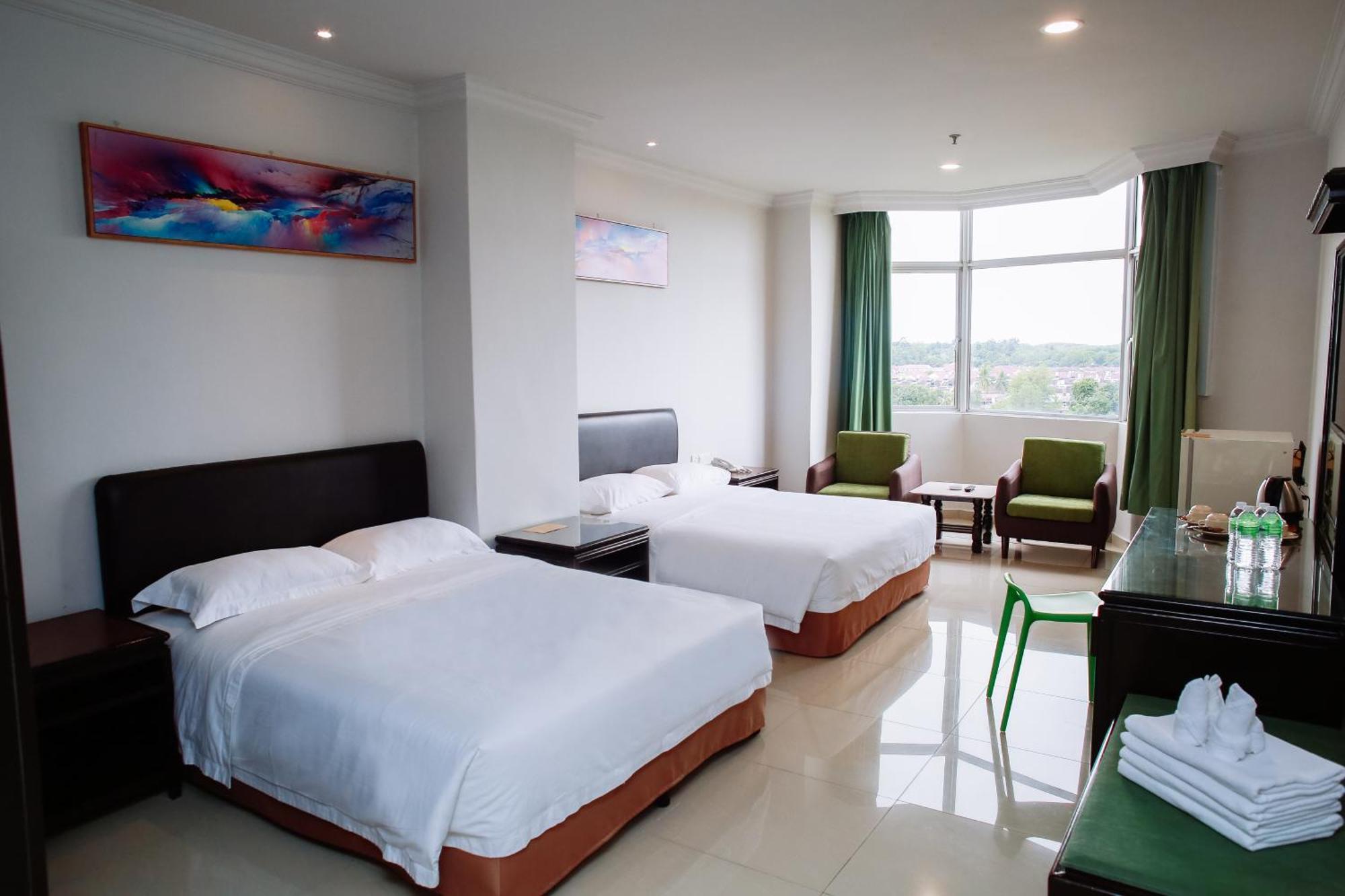 Hotel Green Park Temerloh Exterior photo